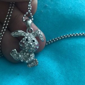 Bunny diamond pearls necklace